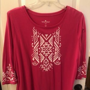 Woman Within 3/4 length sleeves top. Size 1X